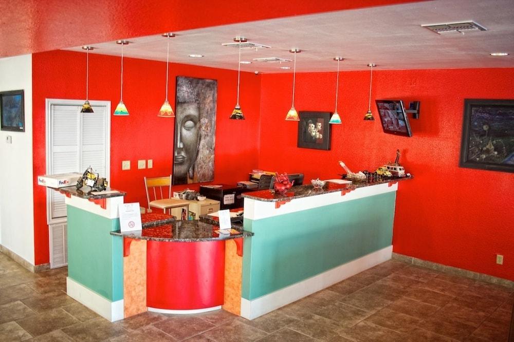 Whispering Palms Inn Del Rio Ngoại thất bức ảnh