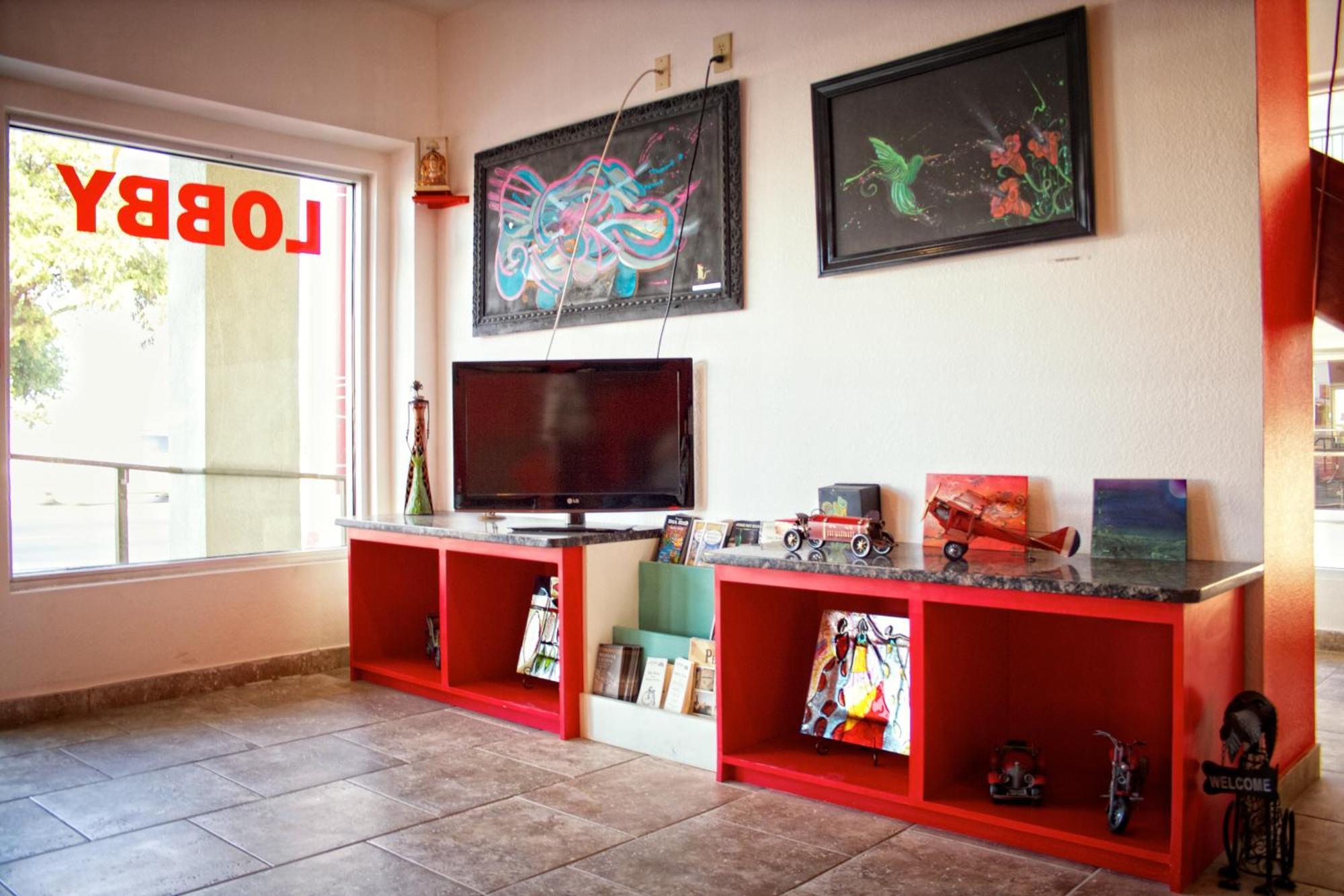 Whispering Palms Inn Del Rio Ngoại thất bức ảnh